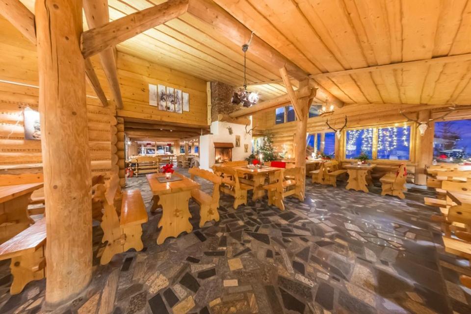 Pensjonat Laworta Ski Ustrzyki Dolne Exterior photo